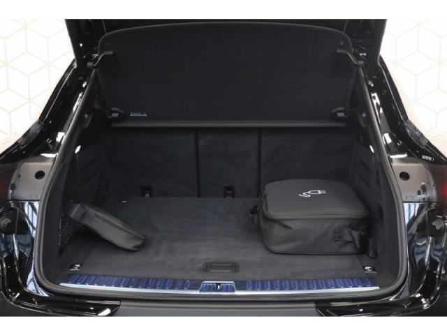 Porsche Cayenne image 1