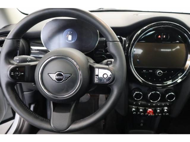 Mini Mini image 1