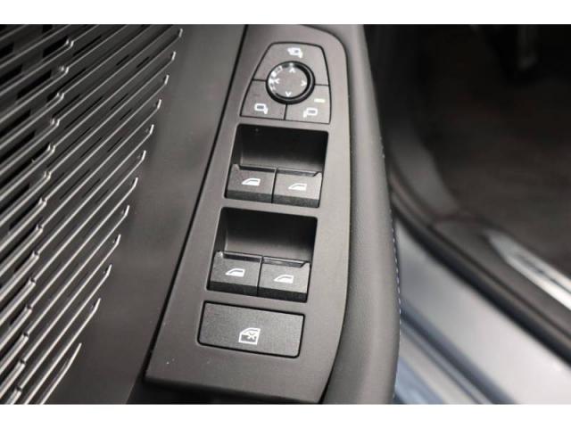 Bmw Série 1 image 5