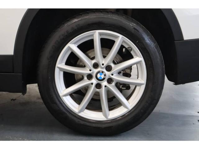 Bmw X1 image 2