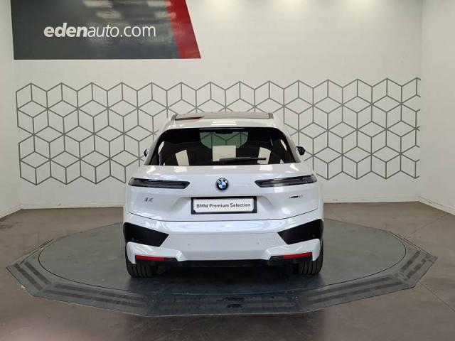 Bmw Ix image 2
