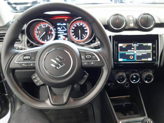 Suzuki Swift image 1