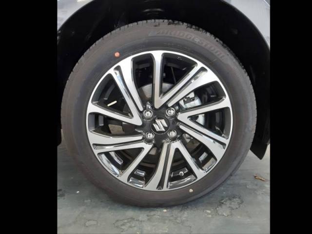Suzuki Swift image 2
