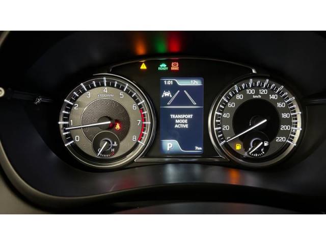 Suzuki S-Cross image 4