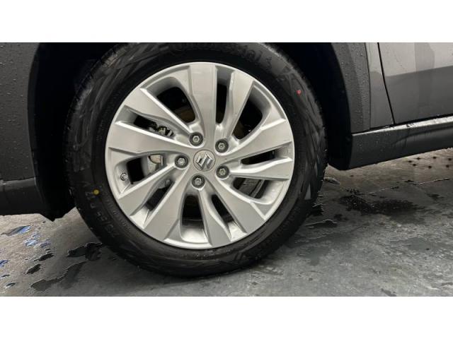Suzuki S-Cross image 1