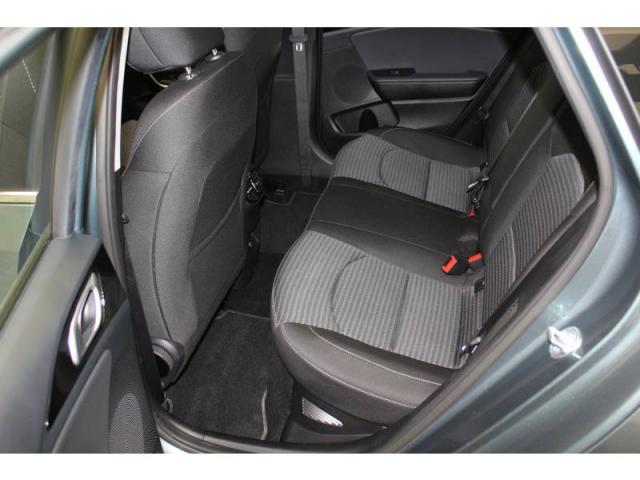 Kia Cee'D image 2