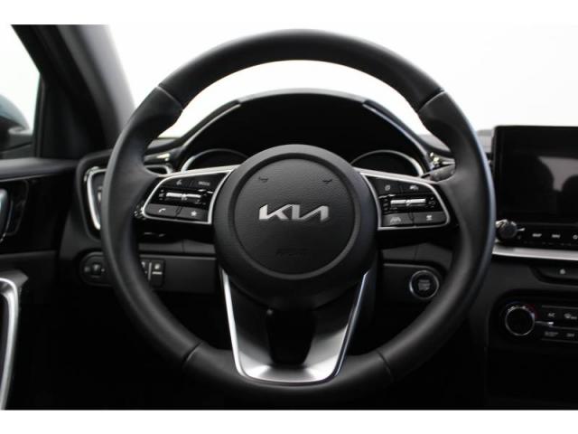 Kia Cee'D image 1