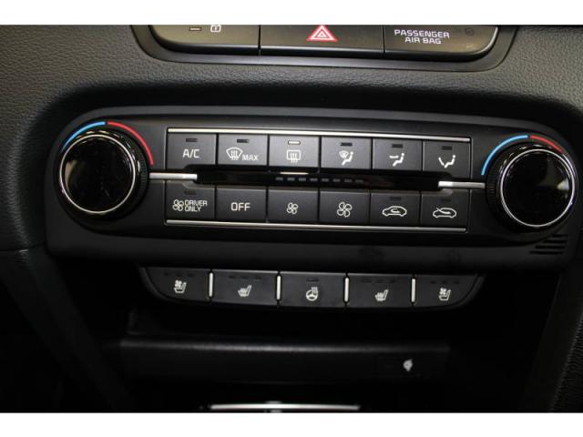 Kia Cee'D image 4