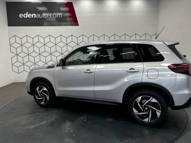 Suzuki Vitara image 8