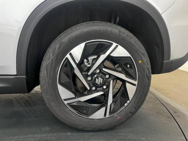 Suzuki Vitara image 3