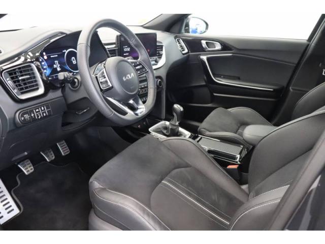 Kia Cee'D image 6