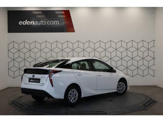 Toyota Prius image 7