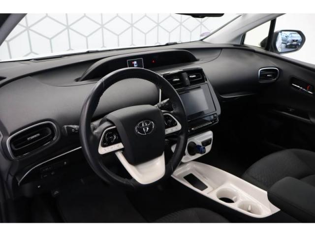 Toyota Prius image 9