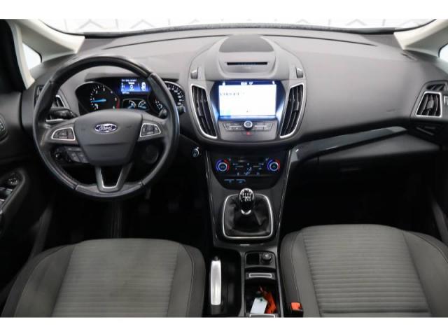 Ford C-Max image 2