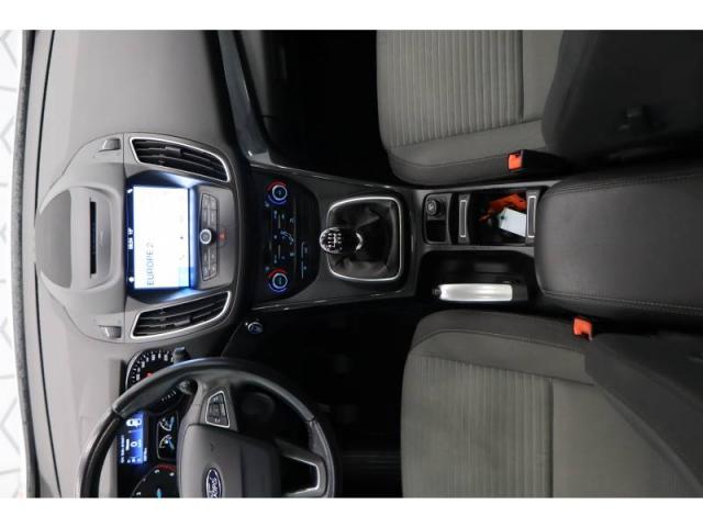 Ford C-Max image 1
