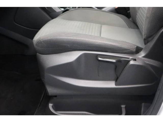 Ford C-Max image 7