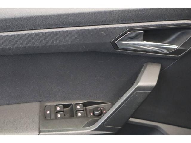 Seat Arona image 3