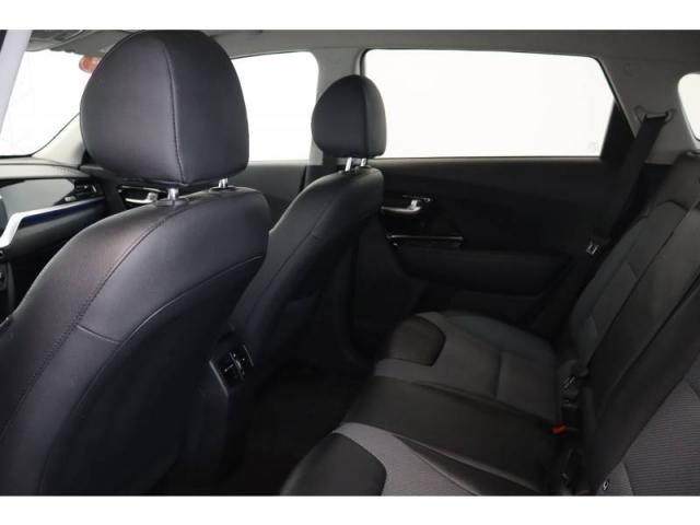 Kia Niro image 7