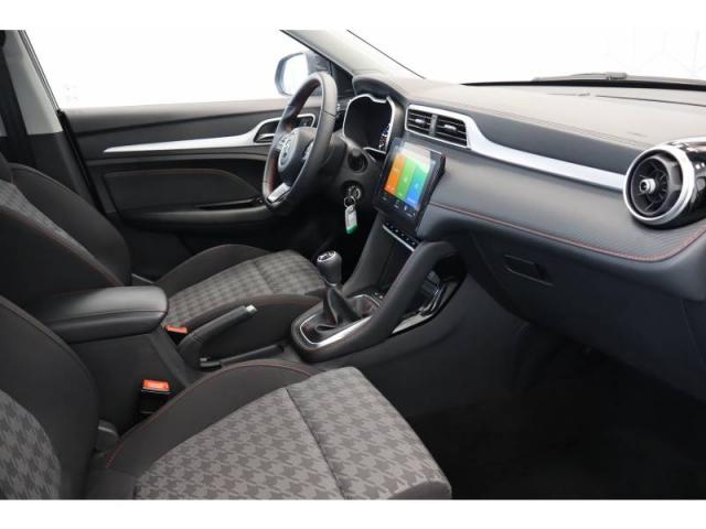 Mg Zs image 1