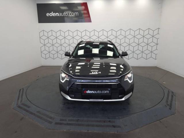 Kia Niro image 8