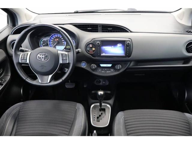 Toyota Yaris image 6