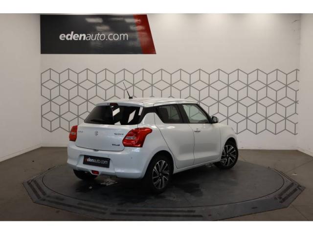 Suzuki Swift image 9