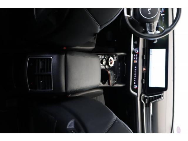 Kia Sportage image 6
