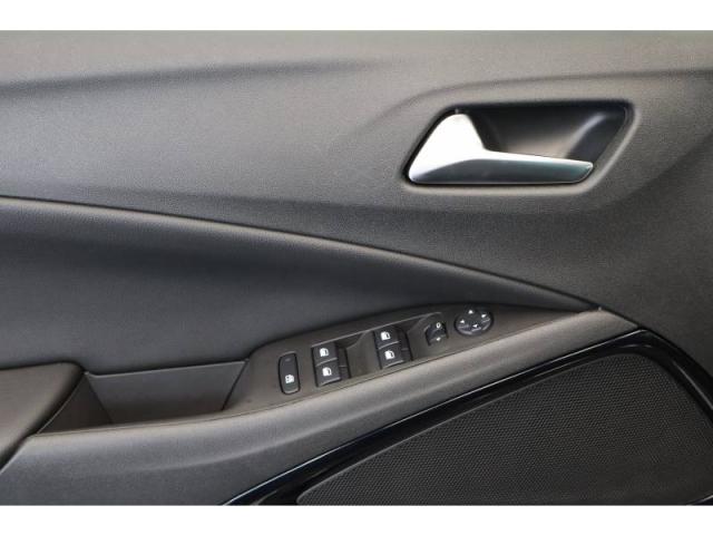 Opel Crossland X image 6