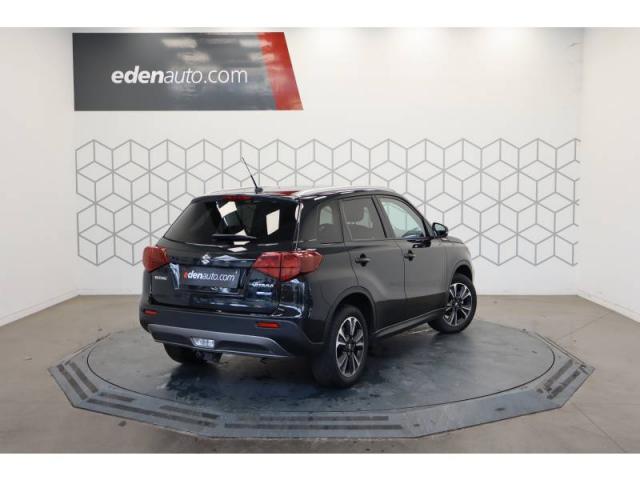 Suzuki Vitara image 2