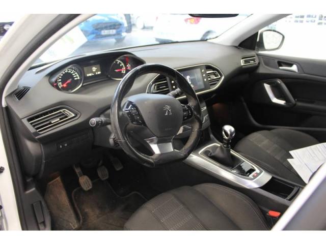 Peugeot 308 image 4