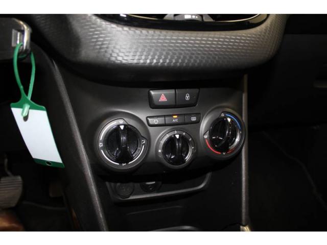 Peugeot 2008 image 9