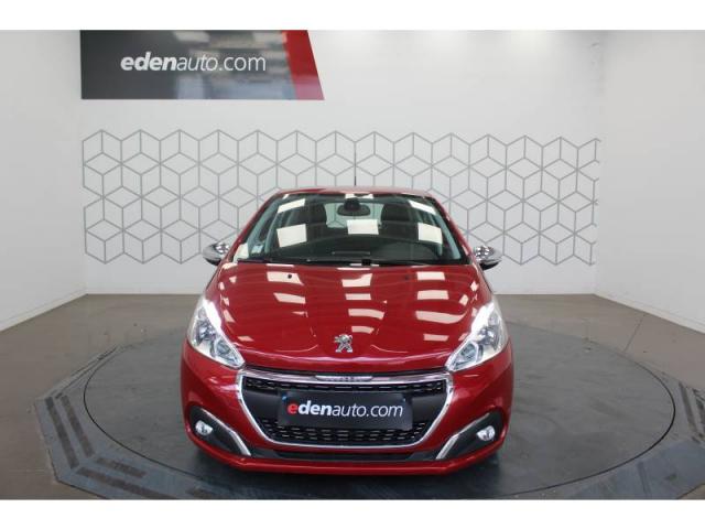 Peugeot 208 image 2