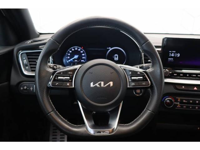 Kia Cee'D image 4