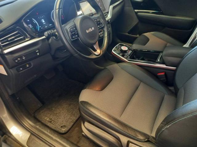 Kia Niro image 7