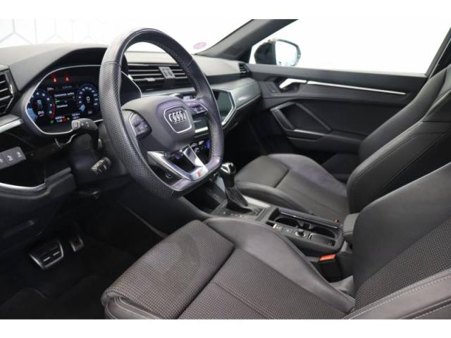 Audi Q3 image 4