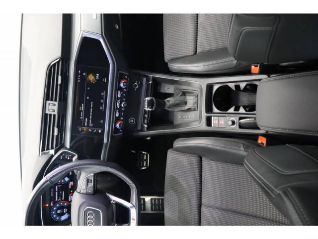 Audi Q3 image 6