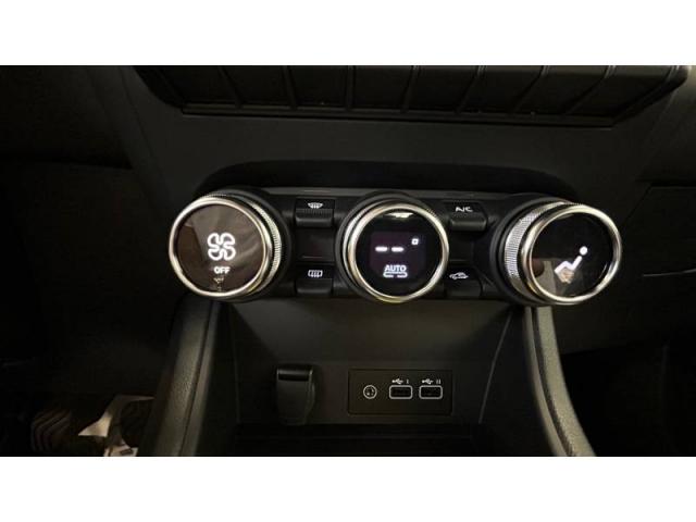Mitsubishi Asx image 8
