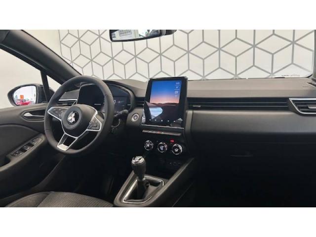 Mitsubishi Colt image 8