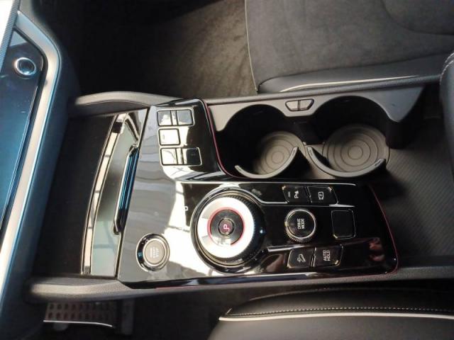 Kia Sportage image 3