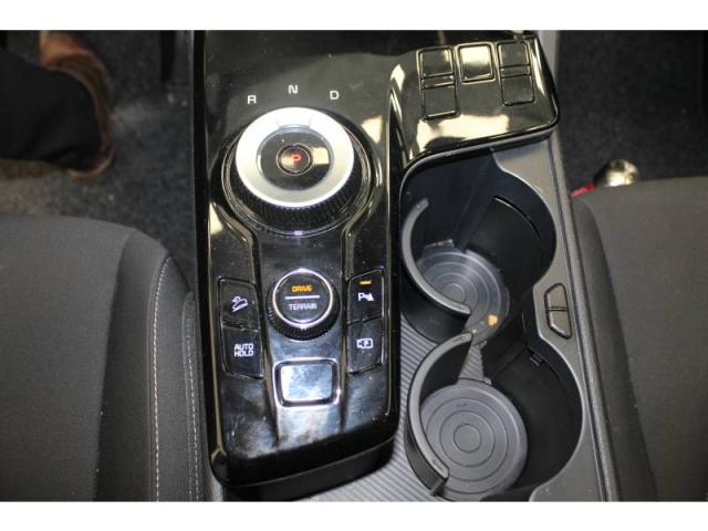 Kia Sportage image 2