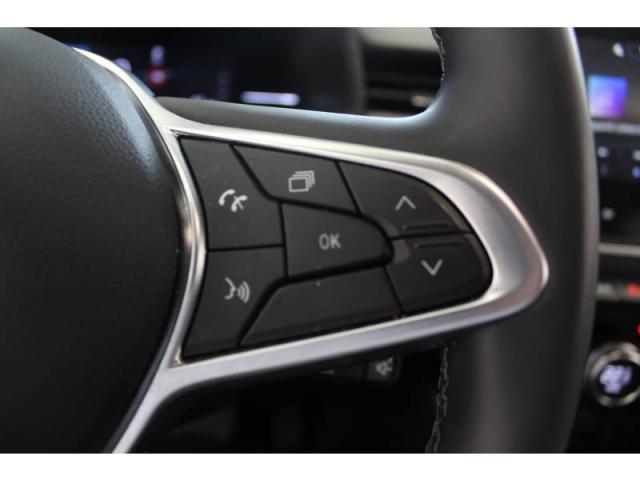 Mitsubishi Colt image 9