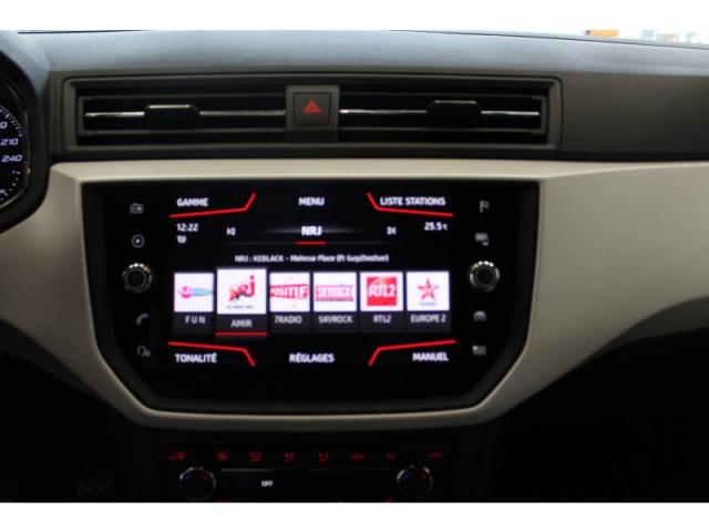 Seat Arona image 2