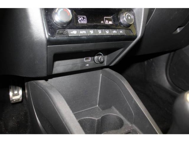 Skoda Fabia image 8