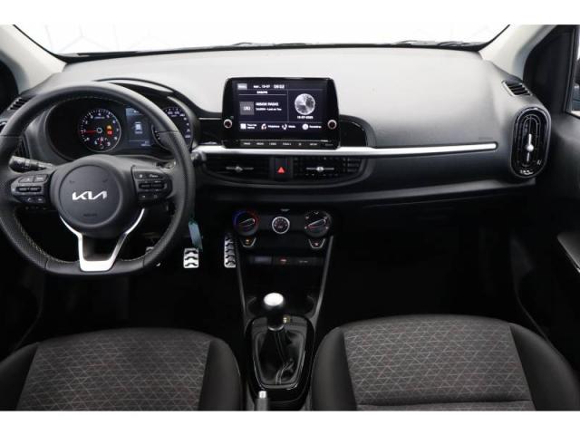Kia Picanto image 5