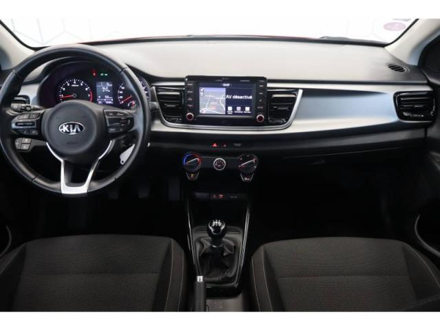 Kia Rio image 6