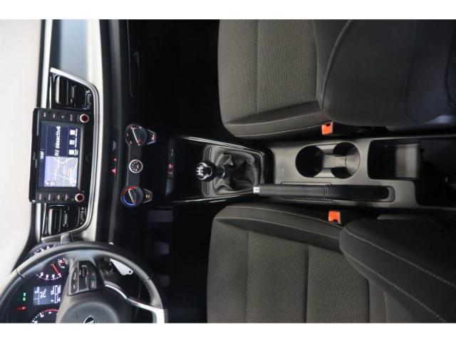 Kia Rio image 4