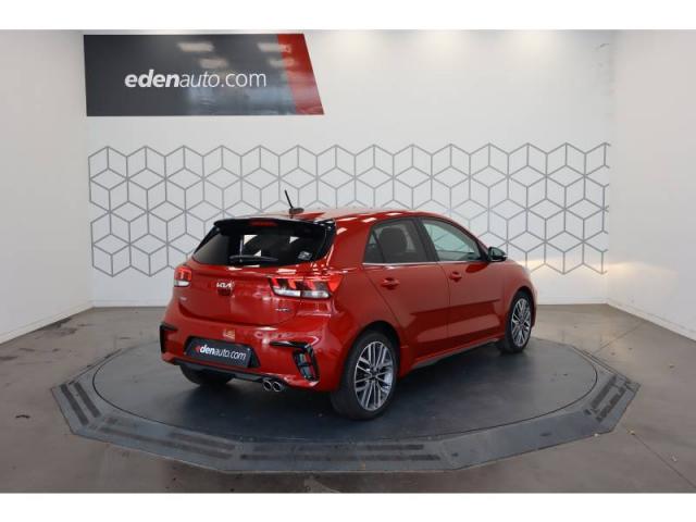 Kia Rio image 7