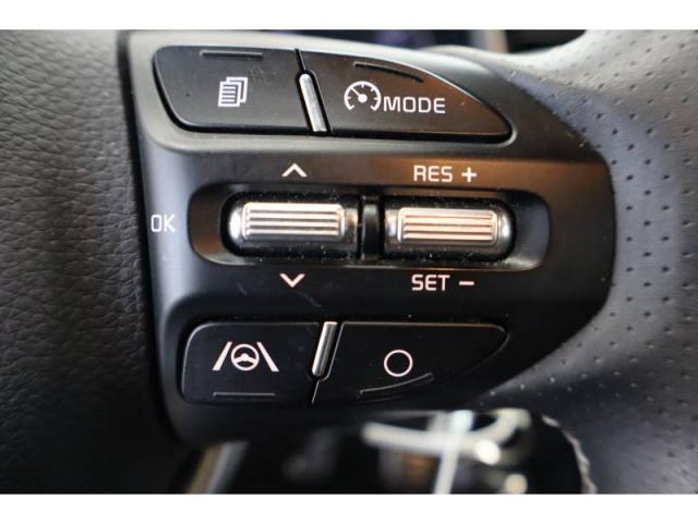 Kia Rio image 1