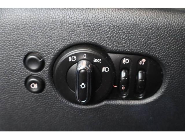 Mini Mini image 9