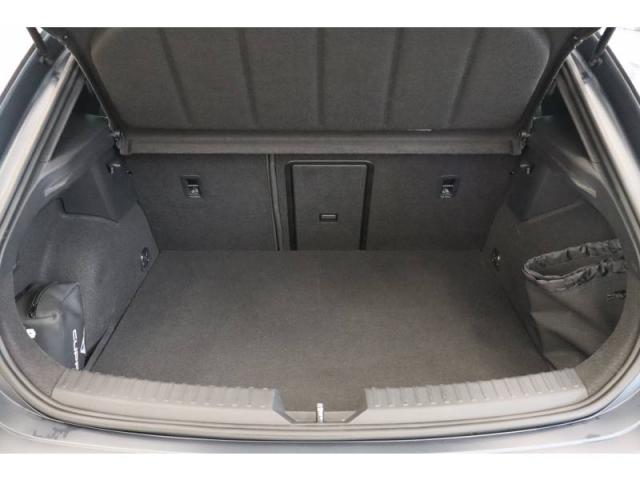 Cupra Leon image 8